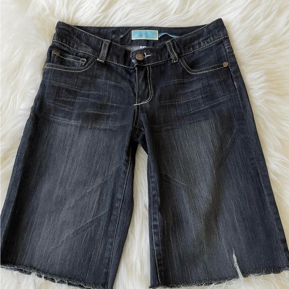Seven7 Y2k Low Rise Dark Blue Denim Jorts with White Stitching - Picture 1 of 7